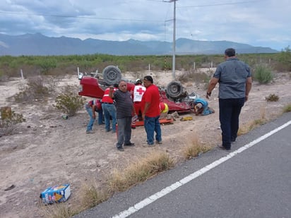 Un conductor quedó prensado tras chocar en la carretera 20