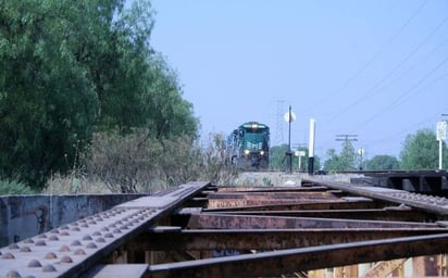 Acciones de Grupo México Transporte caen tras expropiación de vías