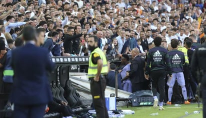 El Valencia anunció que vetará de por vida a los aficionados responsables de los insultos racistas a Vinicius Jr: El futbolista del Real Madrid recibió cánticos y gritos discriminatorios por parte de la afición valenciana