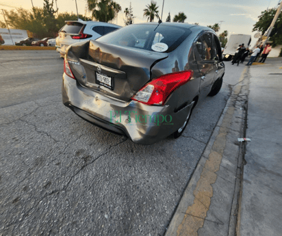 Conductor de trasporte público provoca choque en el sector El Pueblo