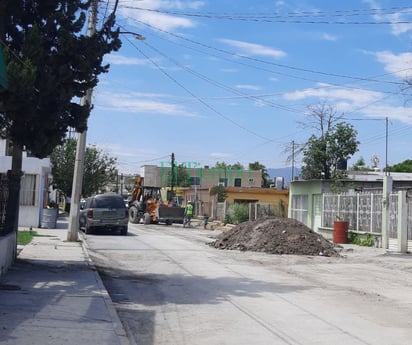 SIMAS repone sistema de drenaje en la colonia El Pueblo por antigüedad de tuberías