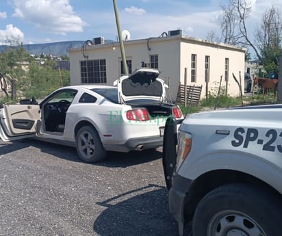 Policía Municipal recupera auto con reporte de robo y detiene a ladrón