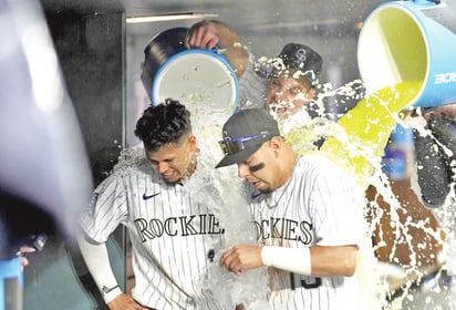 Rockies logra triunfo sobre Marlins de 7-6