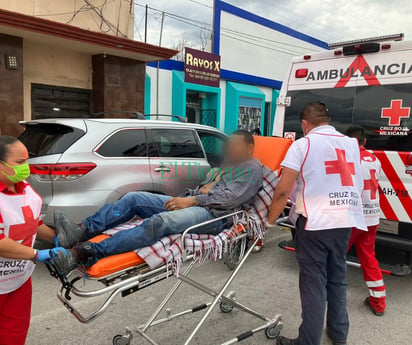 Trabajador de SIMAS Monclova se intoxica pintando cisterna 