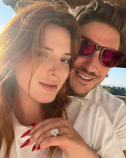 ¡Bella Thorne se casa! Recibe enorme anillo de compromiso