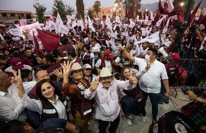 Cierra Armando Guadiana su campaña con broche de oro en Saltillo