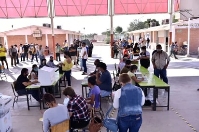 Escuelas listas para participar como casillas electorales