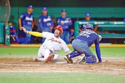 Acereros remonta y termina por ganarle al Águila por 7-4