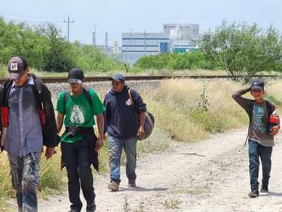 Migrantes tienen como objetivo llegar a Piedras Negras 