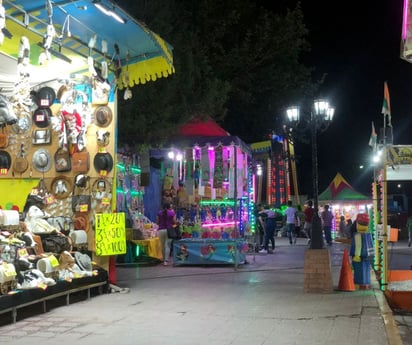 Alertan por estafas en el juego de las canicas en la feria de Castaños