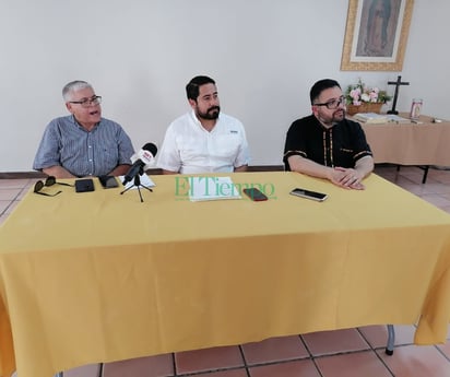 Invitan a feligreses a la celebración de Corpus Christi en Frontera.