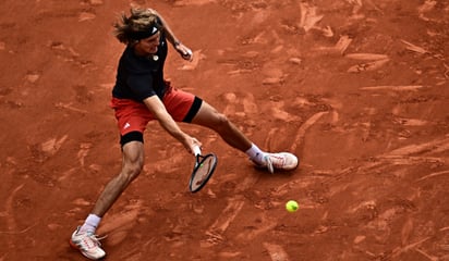 Alexander Zverev avanzó a las semifinales del Roland Garros al vencer a Etcheverry