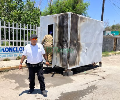 Flamazo en puesto de tacos moviliza a Bomberos