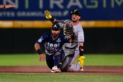 Pericos de Puebla ganan el primero a Acereros por 7-1