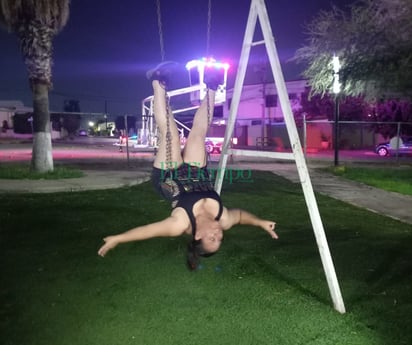 Cuenta Monclova con Academia de Pole Dance Urbano