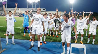 Tribuna se viene abajo en el festejo del Real Madrid Castilla ante el Barcelona Atlétic