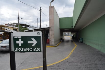 Niño cae en alberca en Ejido El Oro y sobrevive