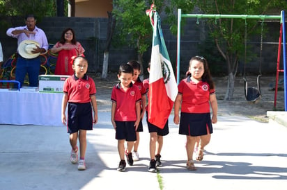 Cabildo de San Buenaventura fomenta valores cívicos en instituciones educativas