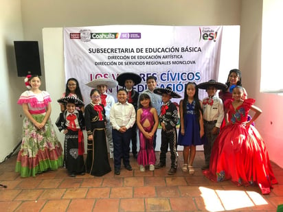 Estudiantes de escuela participan en concurso regional de mejor canto