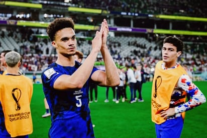 Antonee Robinson previo al México contra Estados Unidos: 'Tenemos que ganar como sea'