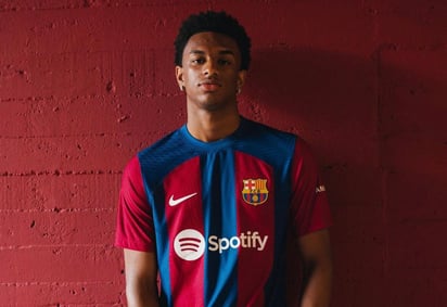 Barcelona presenta su nuevo uniforme 