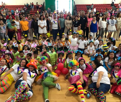 Alumnos de preescolar cierran fin de curso con actividades culturales y bailes