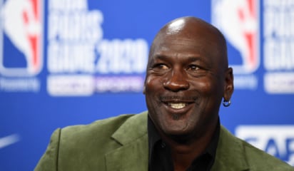 Terminó época en los Hornets: Michael Jordan venderá sus acciones