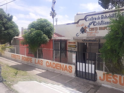 Centro de Rehabilitación se mantiene con apoyos y venta de dulces