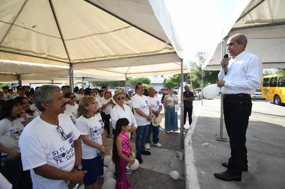 Mario Dávila encabeza programas de beneficio en sectores de Monclova