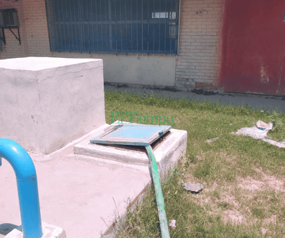 Activan el suministro de agua a través de pipas, en colonias y escuelas