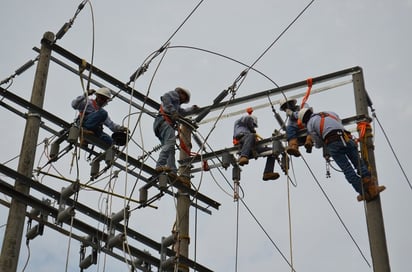 AMLO: ‘No se van a quedar sin luz’, pese a haber apagones en el país