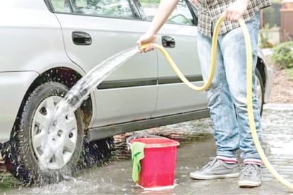 Población desperdicia el 40 por ciento de agua