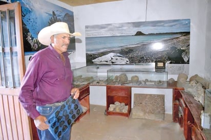 ¡Mi encuentro en el desierto con el pastor de dinosaurios! Homero Hernández