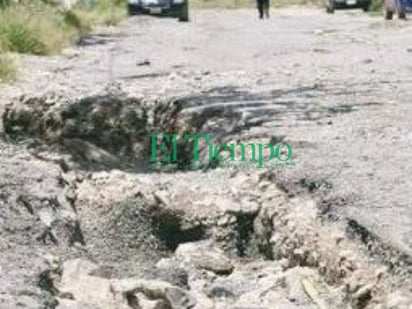 Zanja con agua en Colinas no es responsabilidad de SIMAS