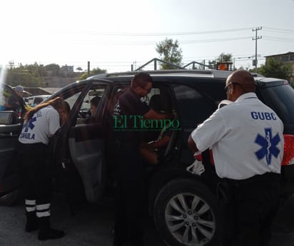 Dos heridos en aparatoso choque en las Torres