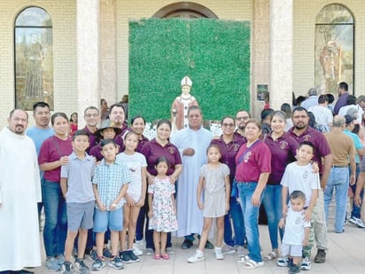 Tenores ofrecerán concierto en la plaza principal en honor al santo patrono