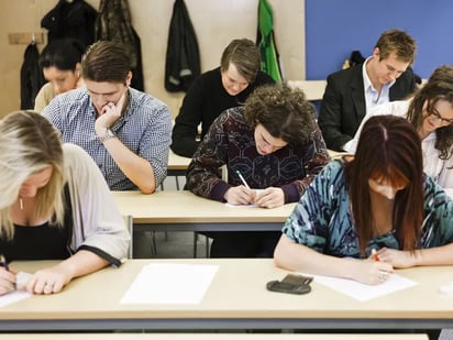 Bachillerato abierto en la UAdeC para adultos y jóvenes trabajadores; inician en agosto 