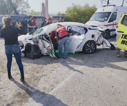 Paisano protagoniza choque y deja una mujer lesionada en Castaños