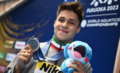 El mexicano Osmar Olvera gana medalla de plata en trampolín 1 metro en el Mundial de Fukuoka