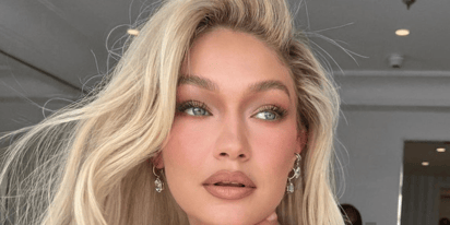 Gigi Hadid luce precioso bikini y sorprende con tatuaje de dragón