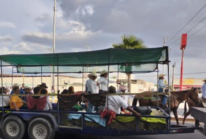 Cuatro Ciénegas anuncia cabalgata de Pueblos Mágicos y concurso de trailas