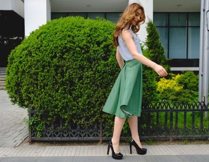 Crea outfits increíbles con la prenda en tendencia: Este verano luce a la moda con la prenda del momento