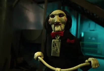 Jigsaw regresará en la décima entrega de la franquicia: La difusión del primer cartel oficial de Saw X ha llegado, acompañada del personaje más representativo de la saga