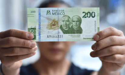 Superpeso impone nuevo récord ante el dólar; llega a $16.64