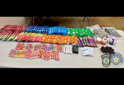 Decomisan droga dentro de dulces listos para su venta en Texas