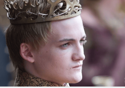 El rotundo cambio físico del actor que interpretó a “Joffrey Baratheon” para su nueva serie