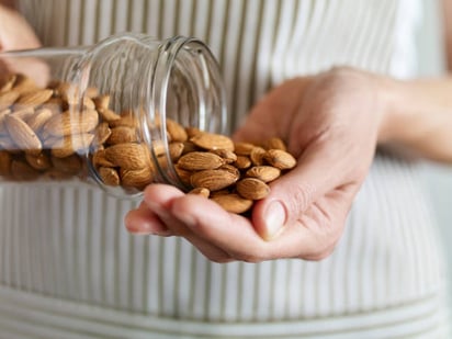 Descubre los beneficios de las almendras para mejorar la recuperación muscular después del gimnasio