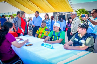 Trabajadores de US LINER reciben brigada 