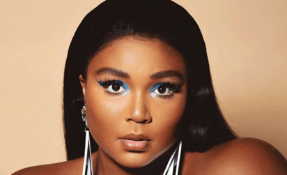 Exbailarinas de Lizzo demandan a la cantante por presunto acoso