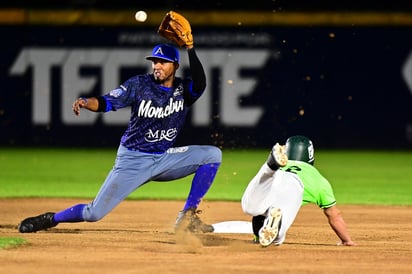 Bravos gana a los Acereros 4-2 y empata la serie